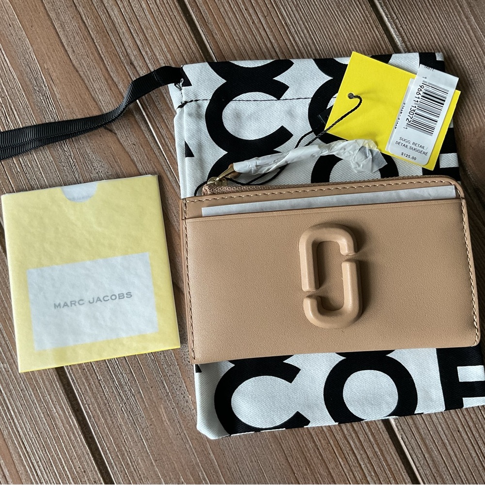 Marc Jacobs Tan Card Holder